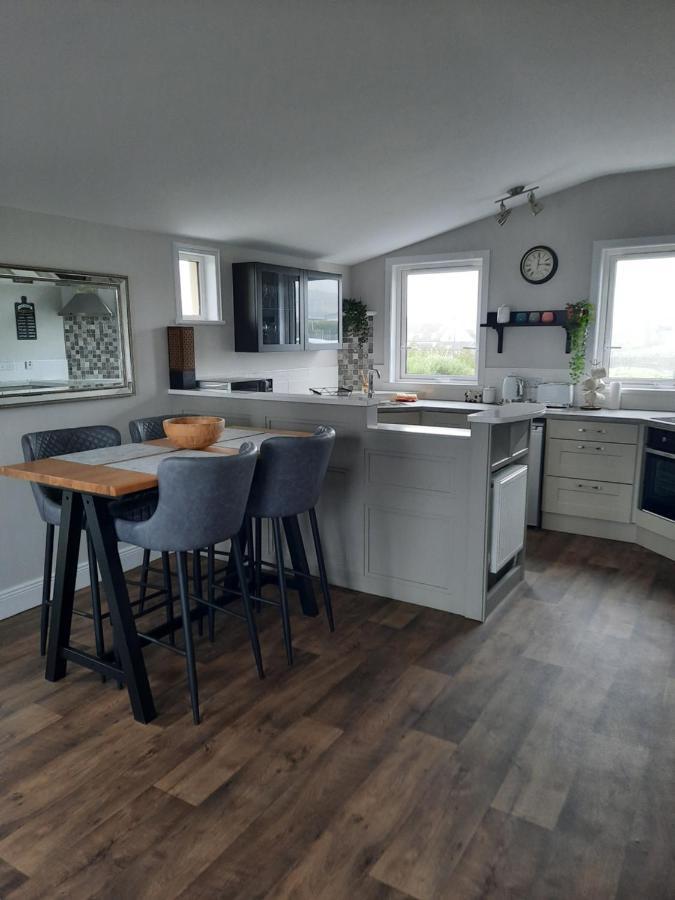 River Shack Doolin Bagian luar foto